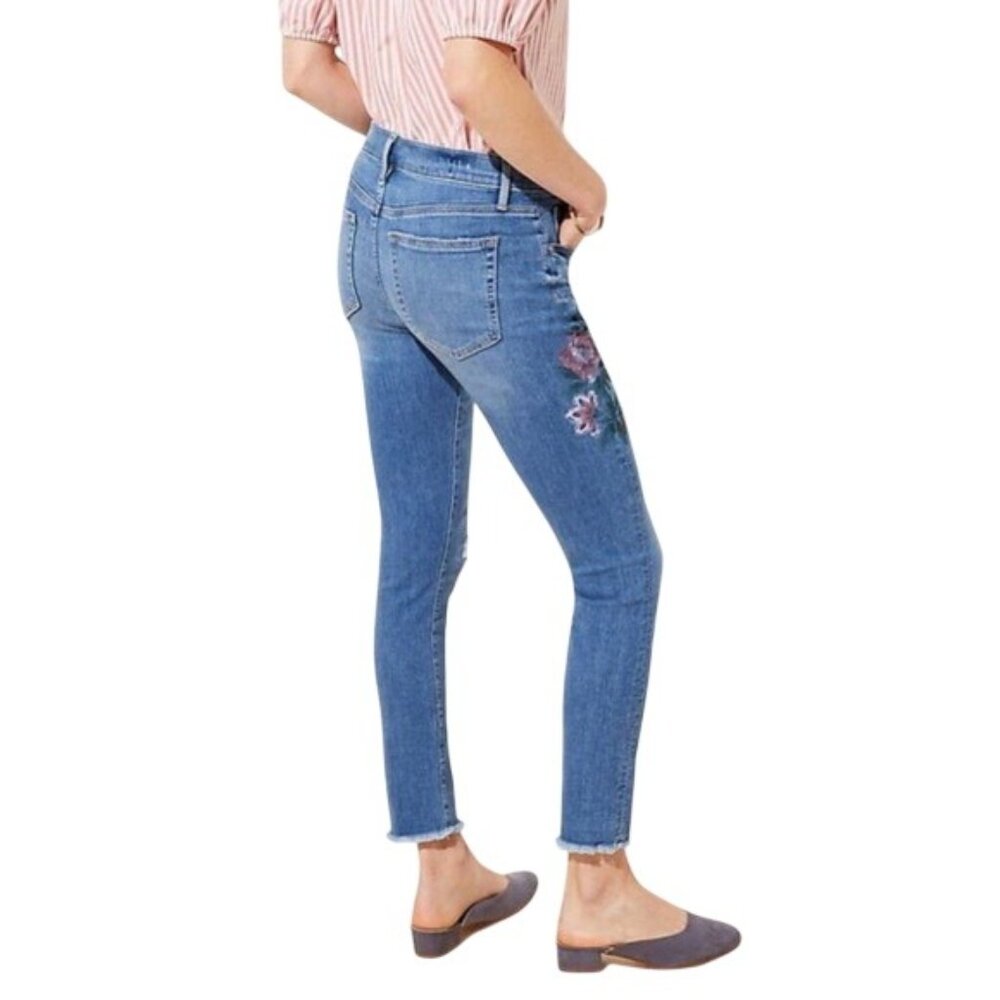 Loft Modern Skinny High-Rise Embroidered Jeans W/ Distressed Knees Size 6‎